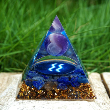 #149 - Handmade Amethyst & Lapis Lazuli 'DEEP INNER-KNOWLDEGE' AQUARIUS Zodiac ORGONITE Pyramid